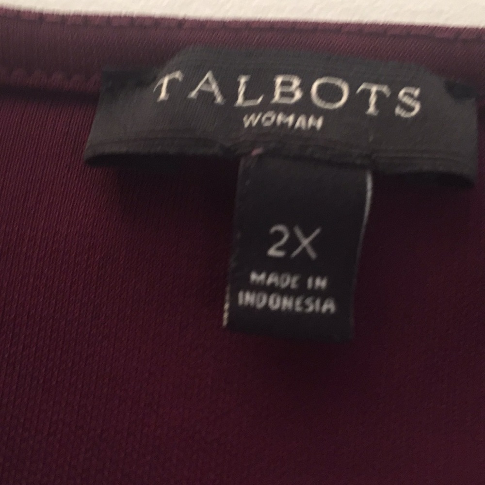 Talbots burgundy V neck top, plus size 2X - Picture 2 of 3